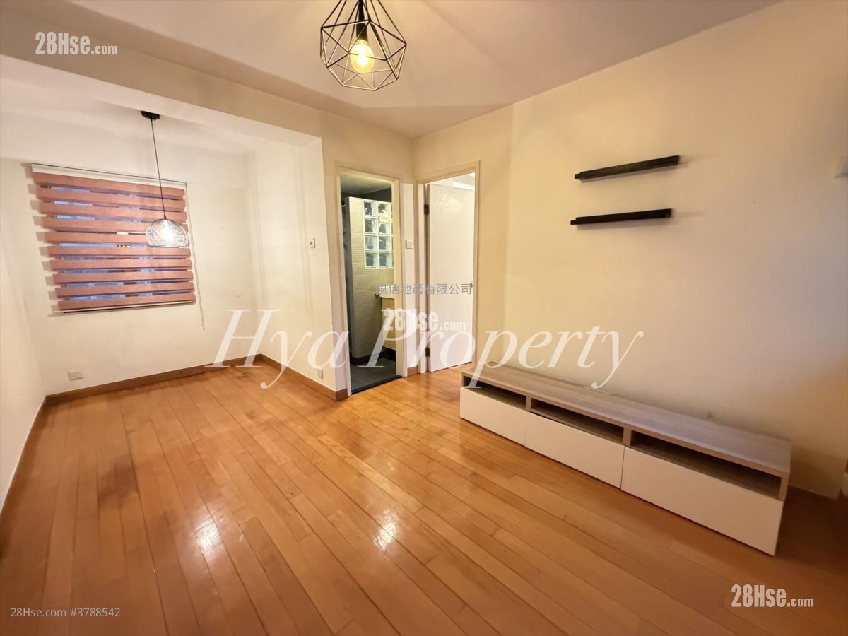 King Ho Building Rental 1 Bedroom , 1 Bathroom 403 ft²