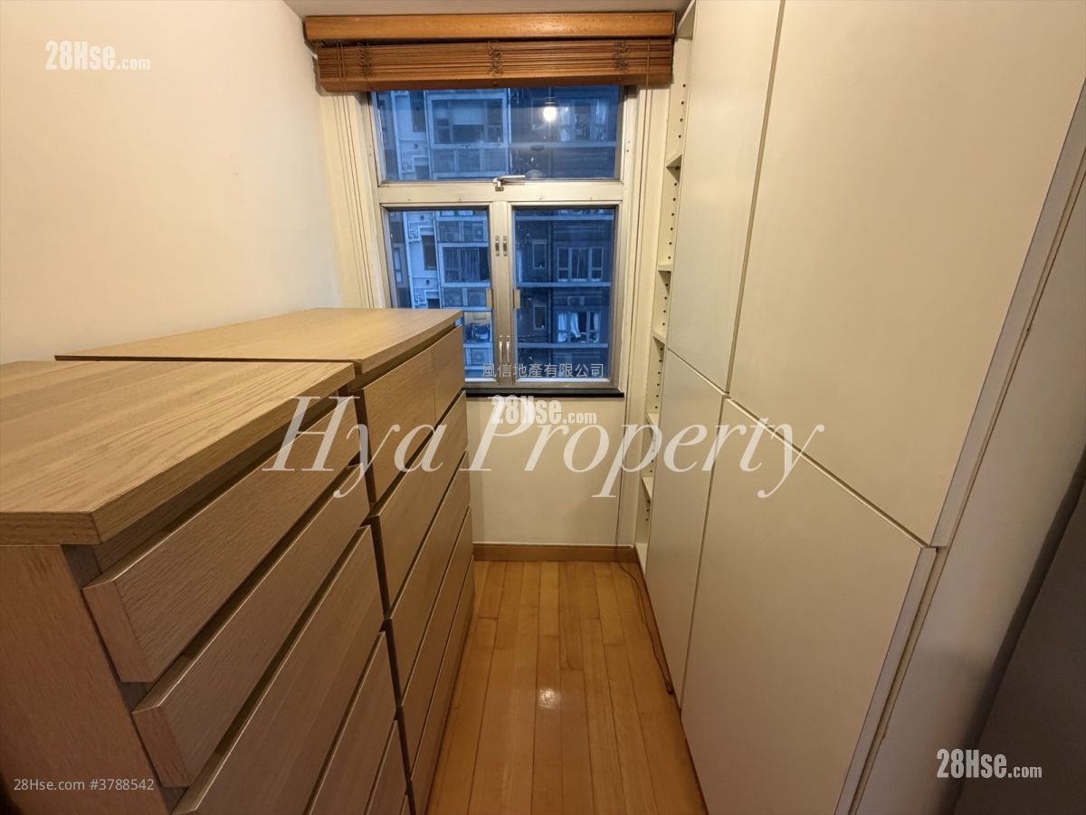 King Ho Building Rental 1 Bedroom , 1 Bathroom 403 ft²