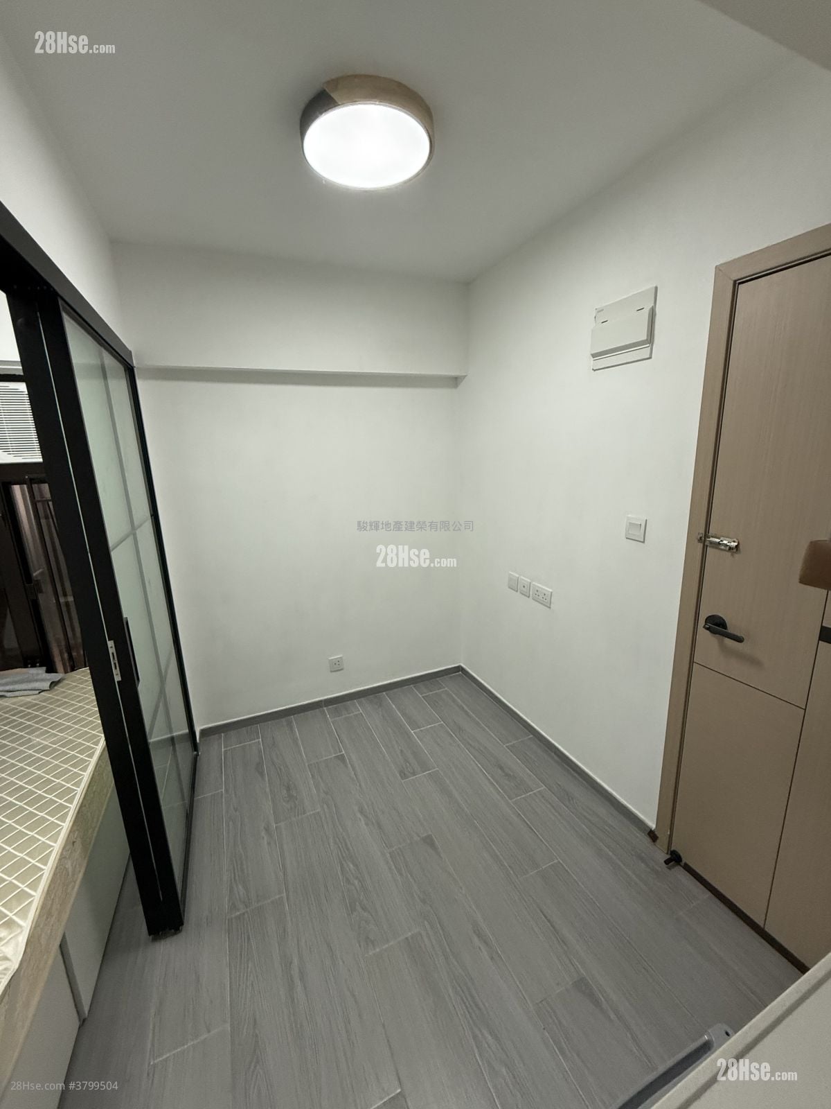 俭德大厦 租盘 1 房 150 平方尺