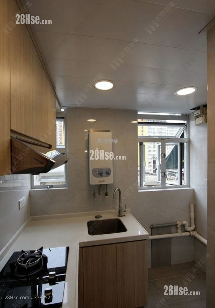 Cheung Fat Estate Sell 2 Bathrooms 355 ft²