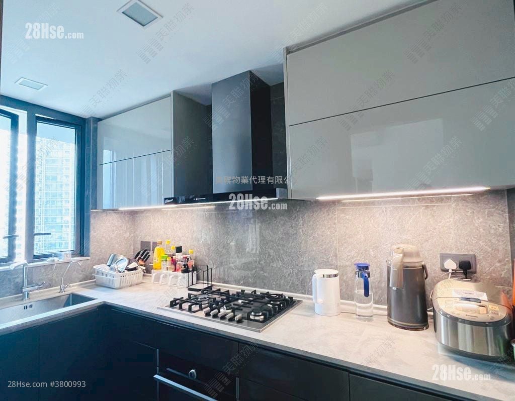 Vibe Centro Sell 3 Bedrooms 882 ft²