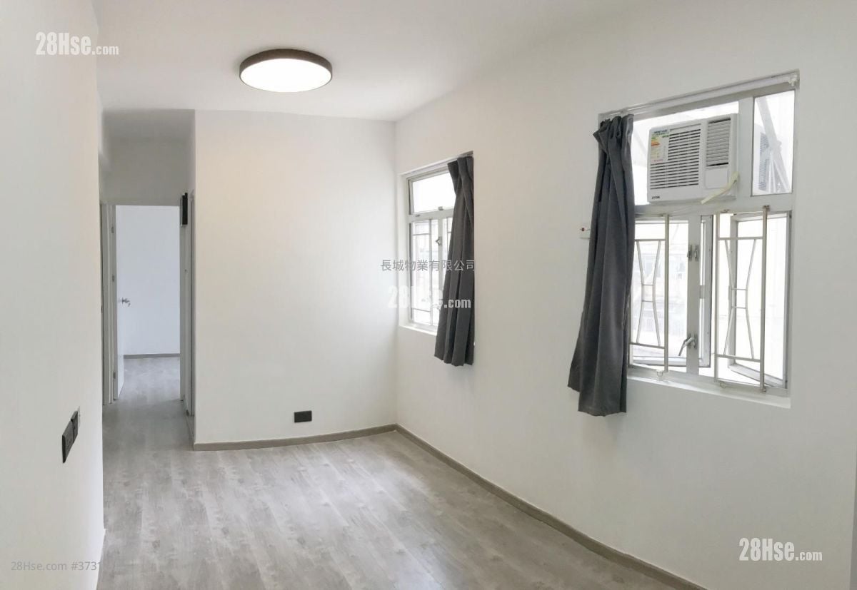 Dragon View House Sell 3 Bedrooms , 1 Bathroom 420 ft²