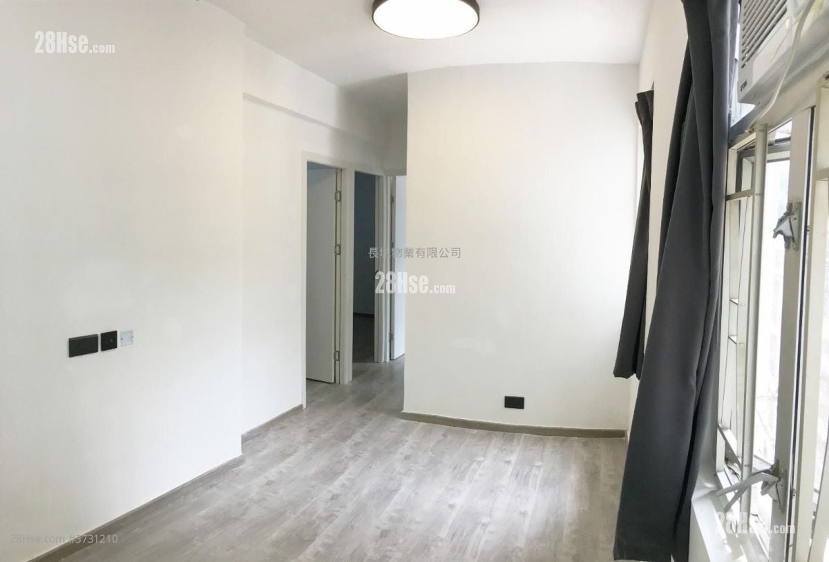 Dragon View House Sell 3 Bedrooms , 1 Bathroom 420 ft²