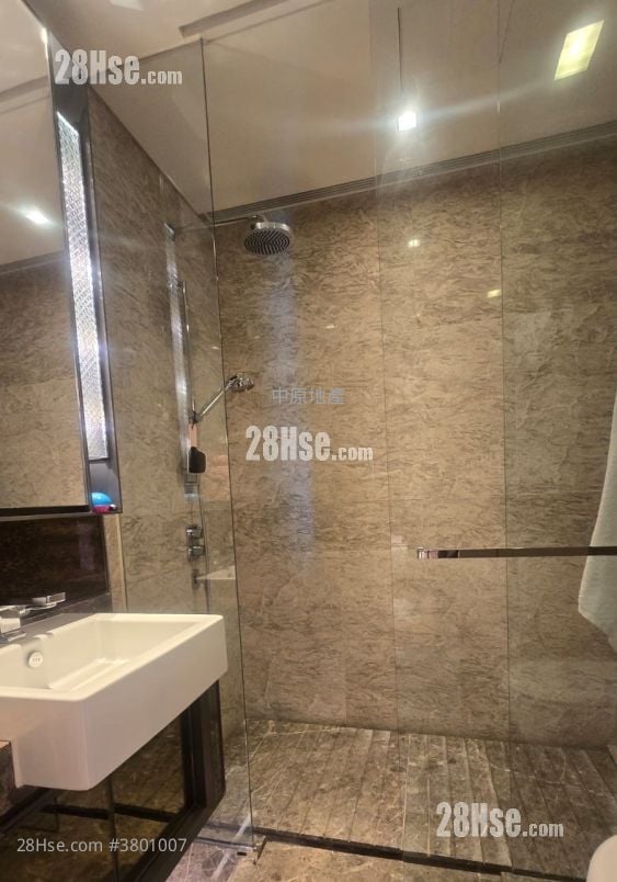 St.moritz Rental 1,704 ft²