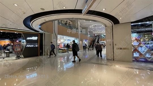 Tin Chung Court Sell 3 Bedrooms 650 ft²