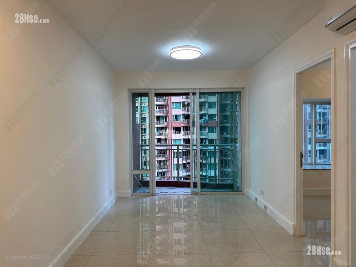 Central Park Towers Rental 2 Bedrooms , 1 Bathroom 502 ft²