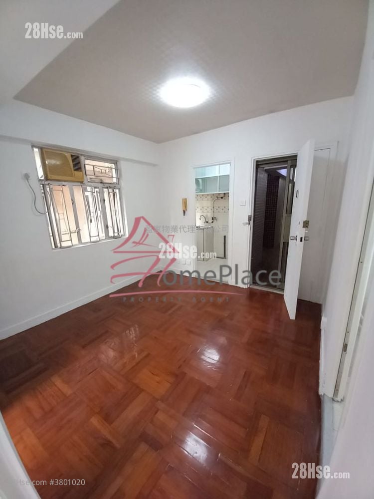 Midland Centre Sell 2 Bedrooms , 1 Bathroom 285 ft²