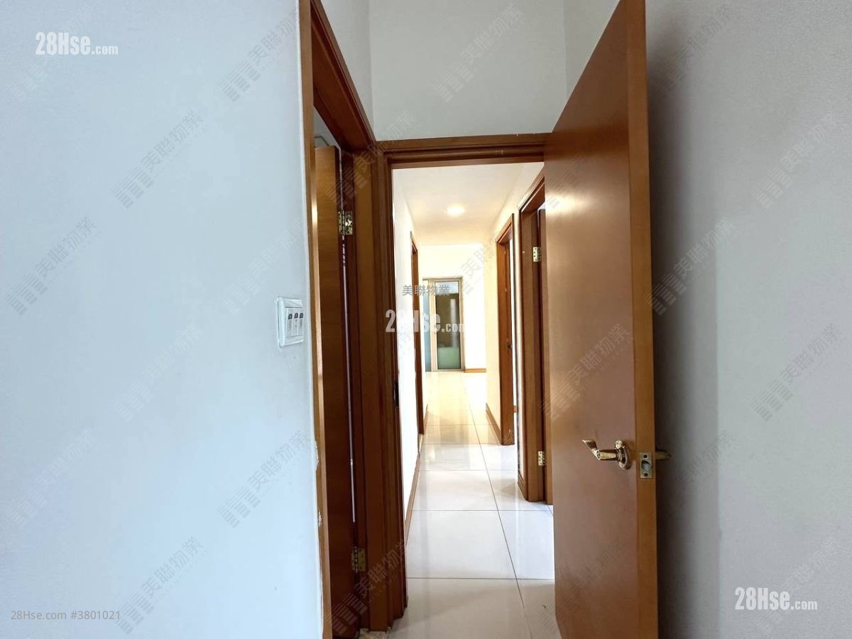 Lake Silver Rental 3 Bedrooms , 2 Bathrooms 700 ft²