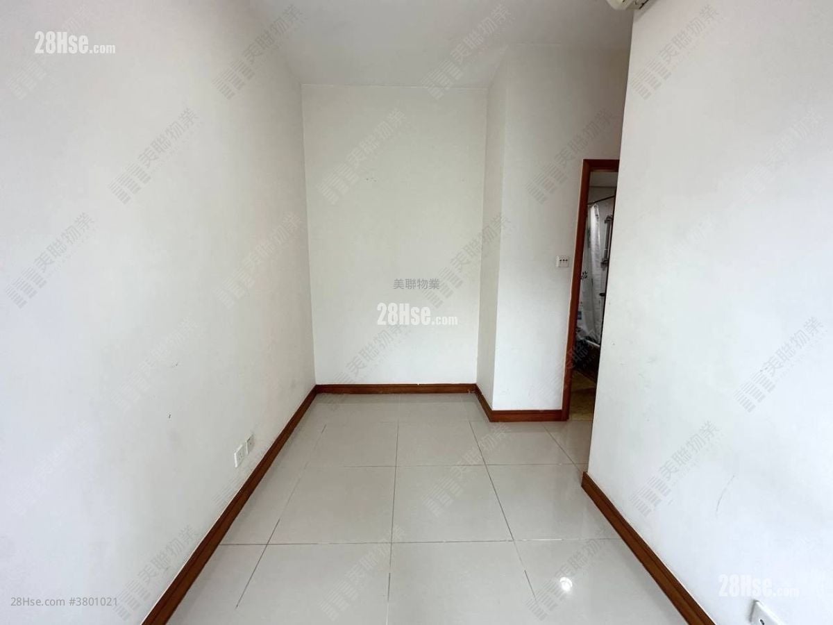 Lake Silver Rental 3 Bedrooms , 2 Bathrooms 700 ft²