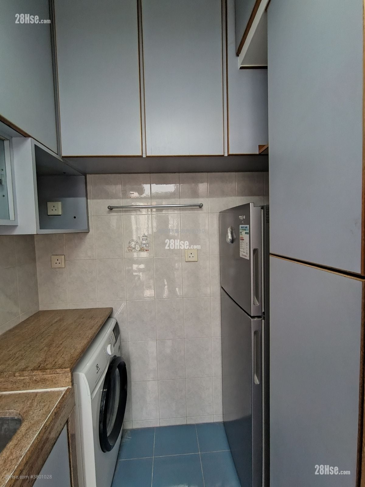 Po Tin Building Sell 2 Bedrooms , 1 Bathroom 318 ft²