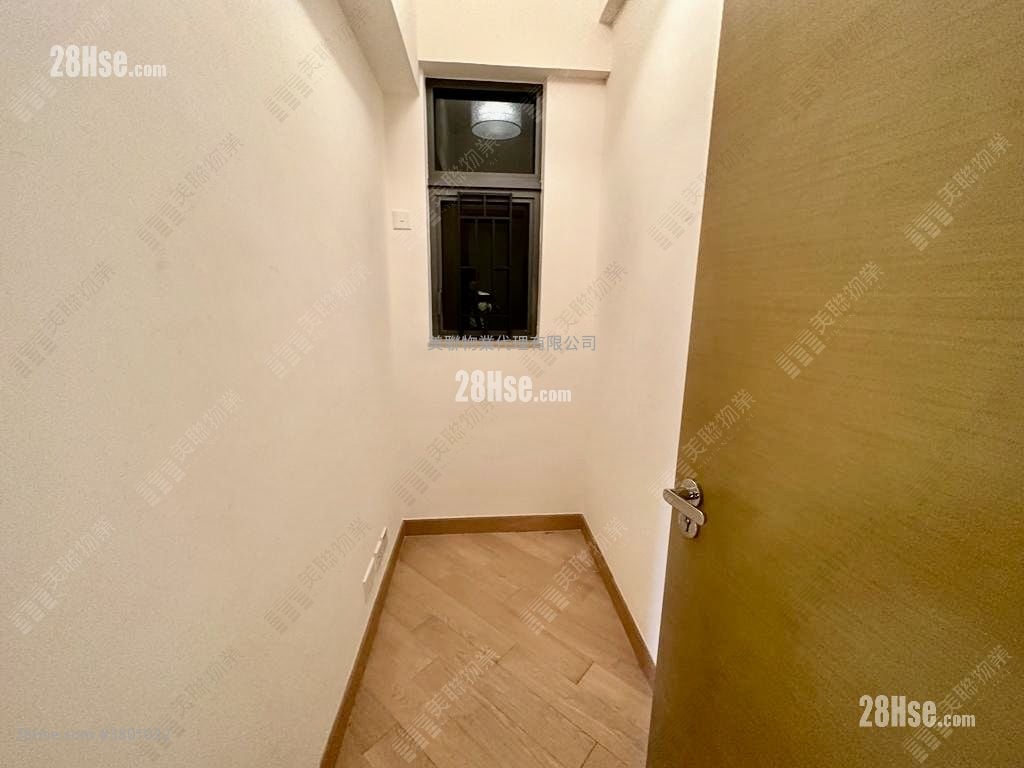 The Wings Sell 4 Bedrooms , 3 Bathrooms 837 ft²