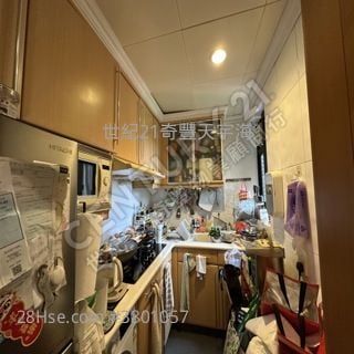 2房，可以約睇>自用投資收租 馬鞍山世紀21奇豐>搵樓熱線： Jimmy 竇生63460809