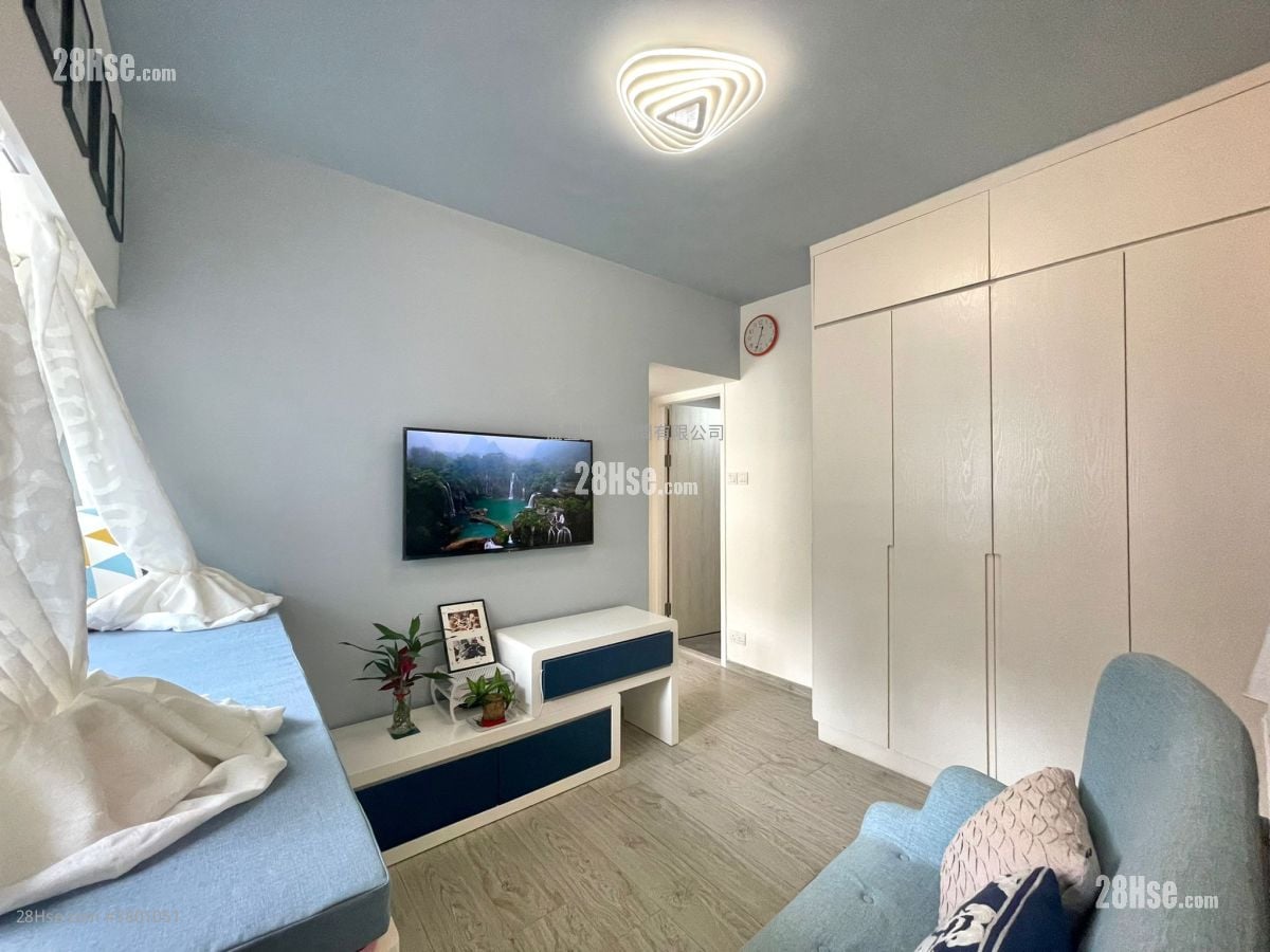 Li Chit Garden Sell 2 Bedrooms , 1 Bathroom 397 ft²