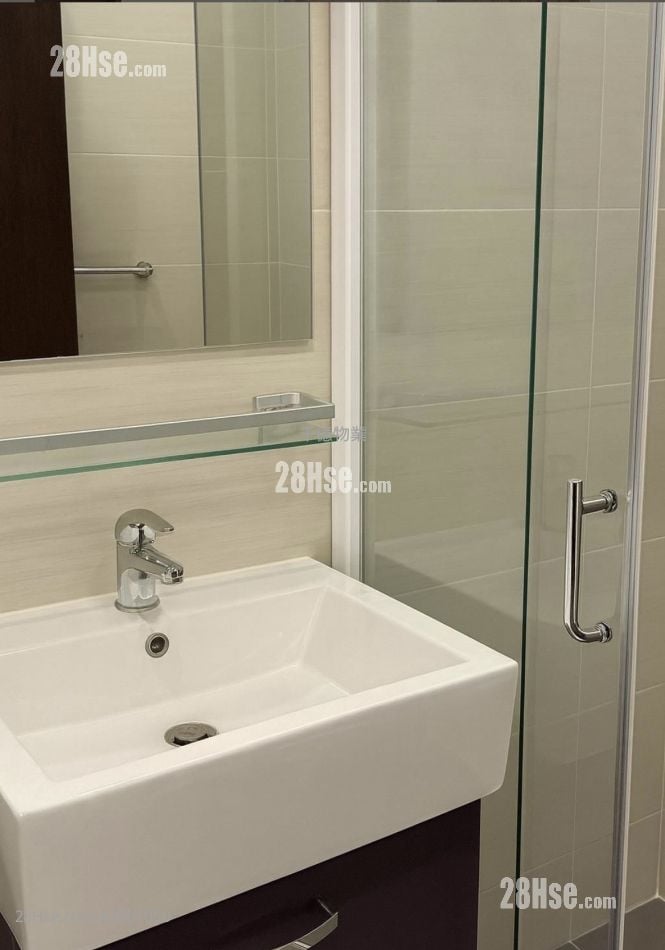 Ka Wui Building Sell 3 Bedrooms , 1 Bathroom 360 ft²