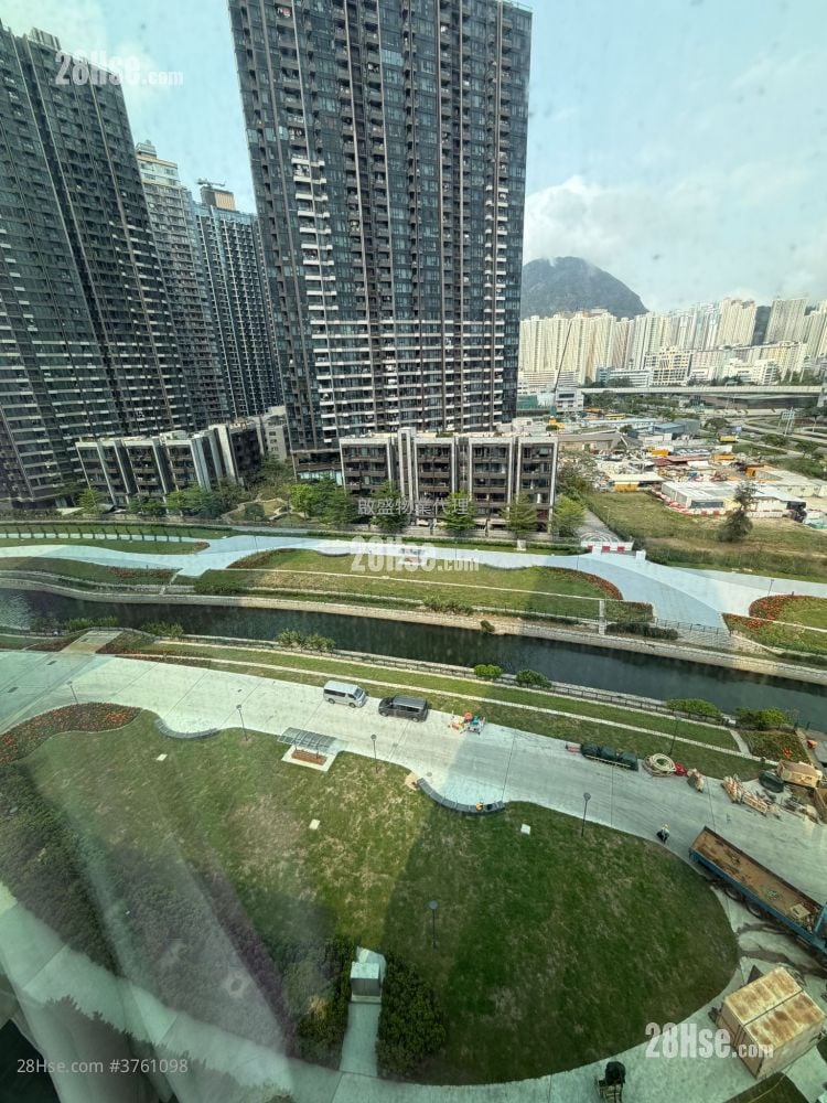 Monaco 租盘 2 房 , 1 浴室 446 平方尺