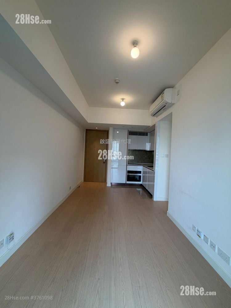 Monaco 租盘 2 房 , 1 浴室 446 平方尺