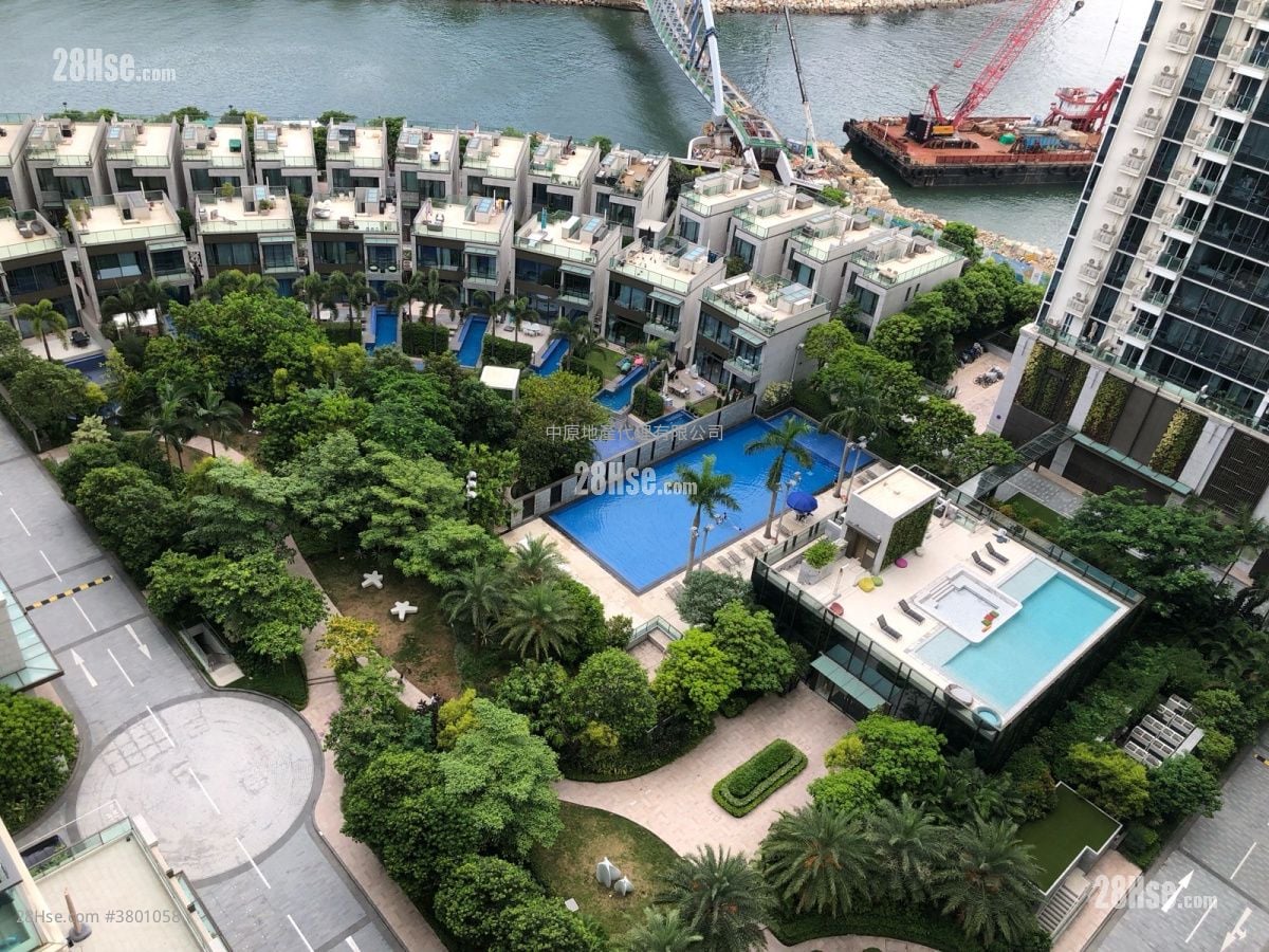 Monterey Sell 3 Bedrooms 668 ft²