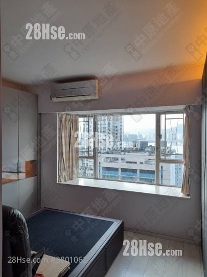 Island Place Sell 3 Bedrooms 788 ft²