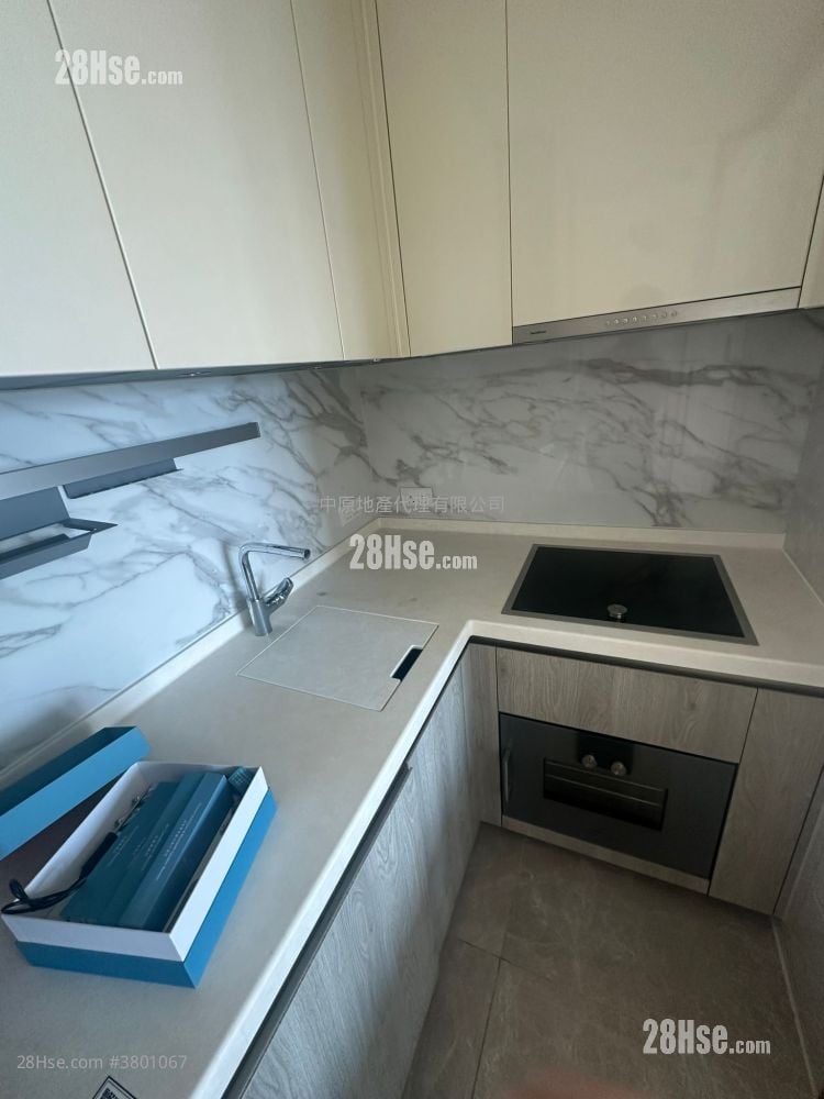 Grand Victoria Sell 2 Bedrooms , 1 Bathroom 490 ft²