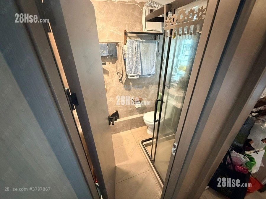 启翔苑 售盘 2 房 493 平方尺