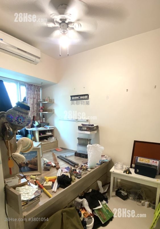 Central Park Towers Sell 3 Bedrooms , 2 Bathrooms 668 ft²