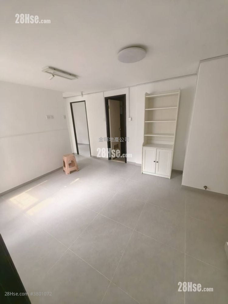 康龄大厦 租盘 2 房 , 1 浴室 3,903 平方尺