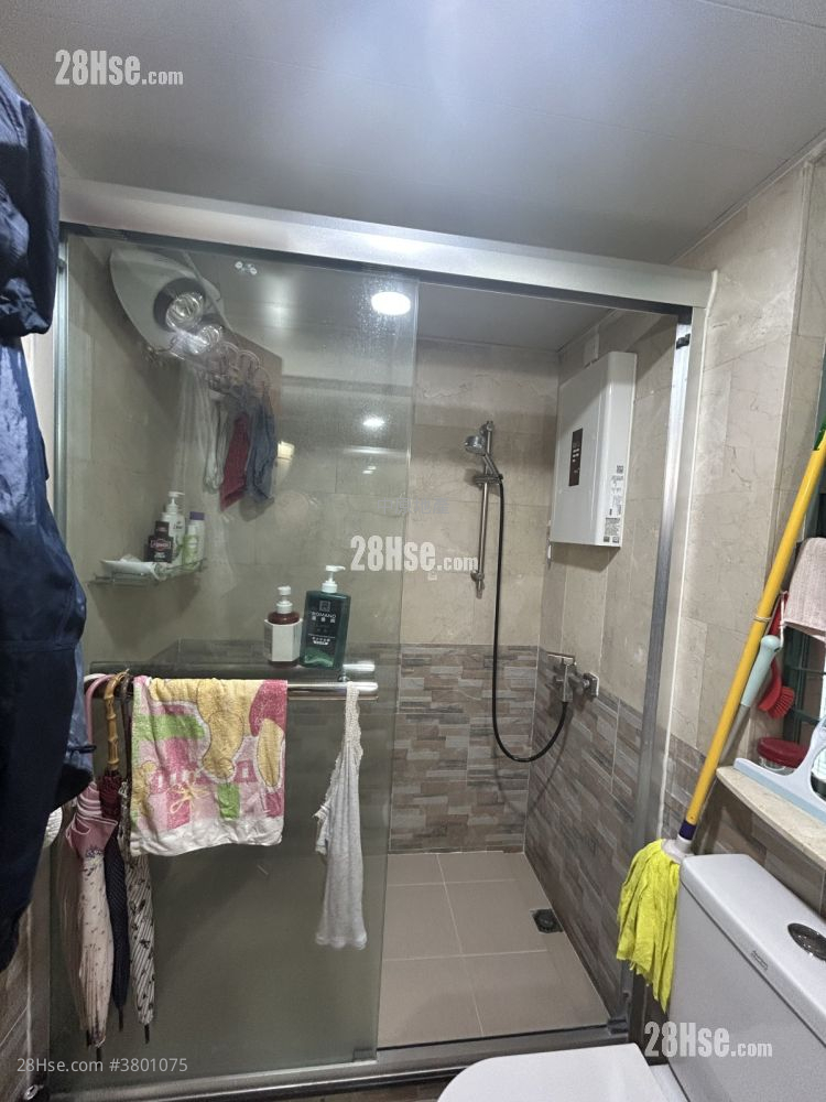 Parkside Villa Sell 2 Bedrooms , 1 Bathroom 590 ft²