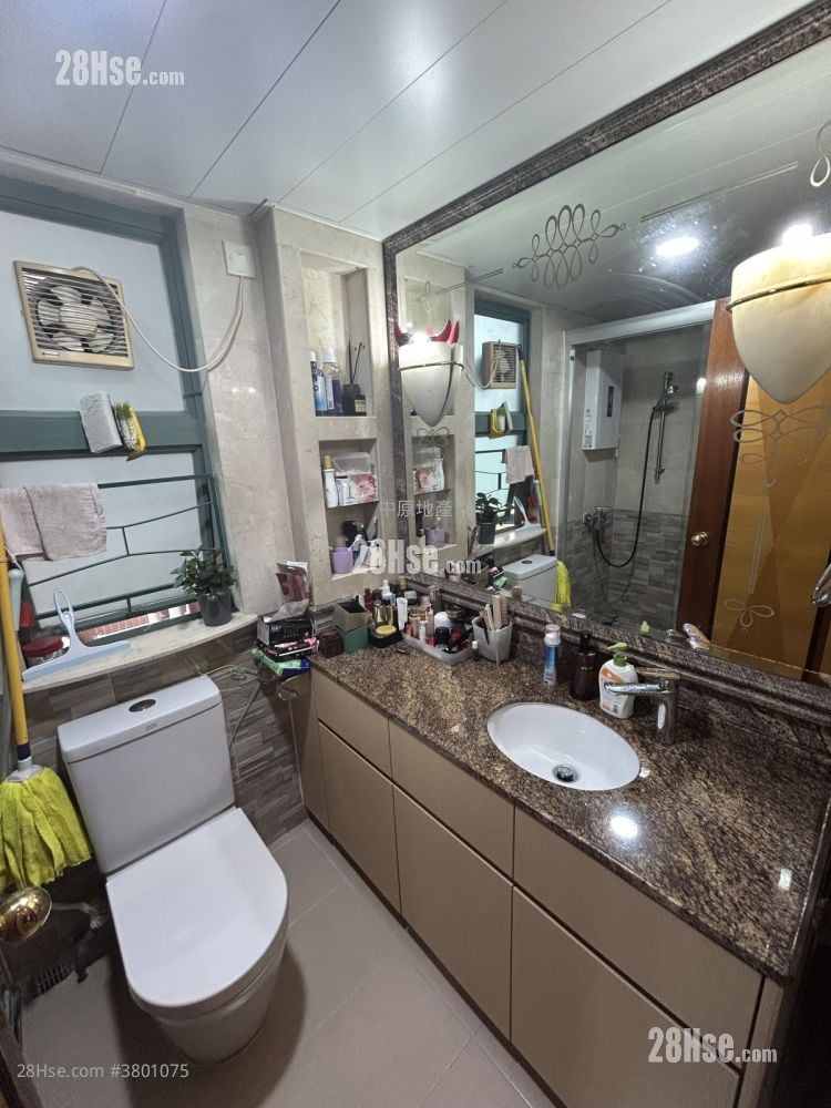 Parkside Villa Sell 2 Bedrooms , 1 Bathroom 590 ft²