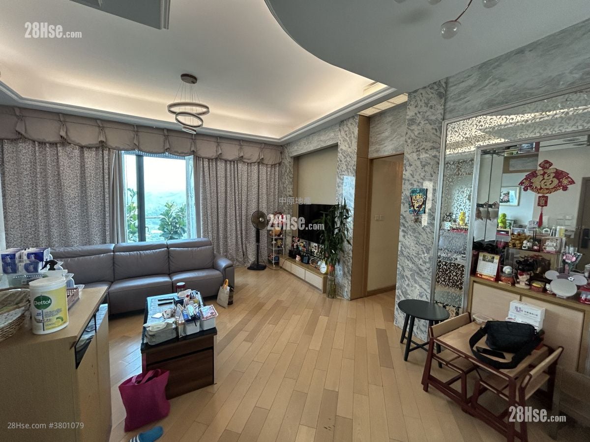 Yoho Midtown Sell 4 Bedrooms , 2 Bathrooms 1,197 ft²