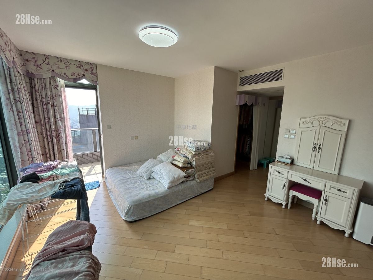 Yoho Midtown Sell 4 Bedrooms , 2 Bathrooms 1,197 ft²