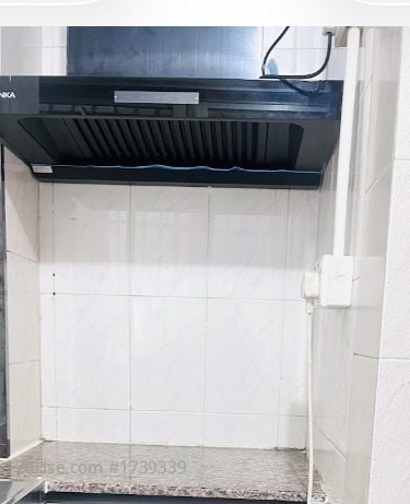 长沙湾道170号（利诚楼） 租盘 120 平方尺