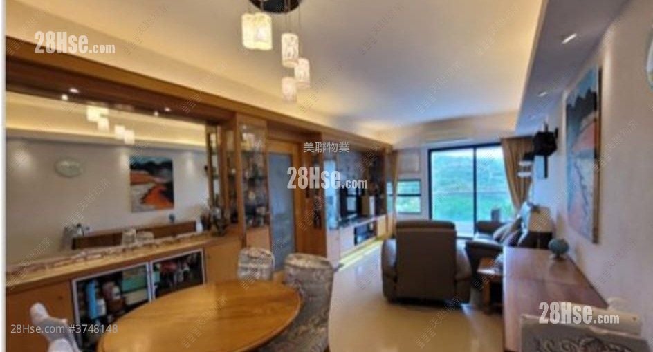 Greenwood Terrace Sell 3 Bedrooms , 2 Bathrooms 882 ft²