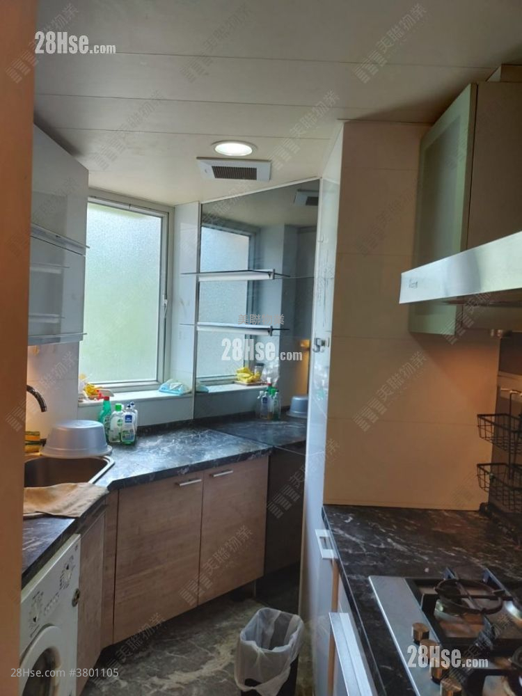 名城 售盘 4 房 , 2 浴室 958 平方尺