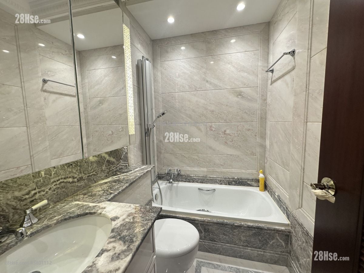 逸珑 售盘 4 房 , 3 浴室 1,650 平方尺