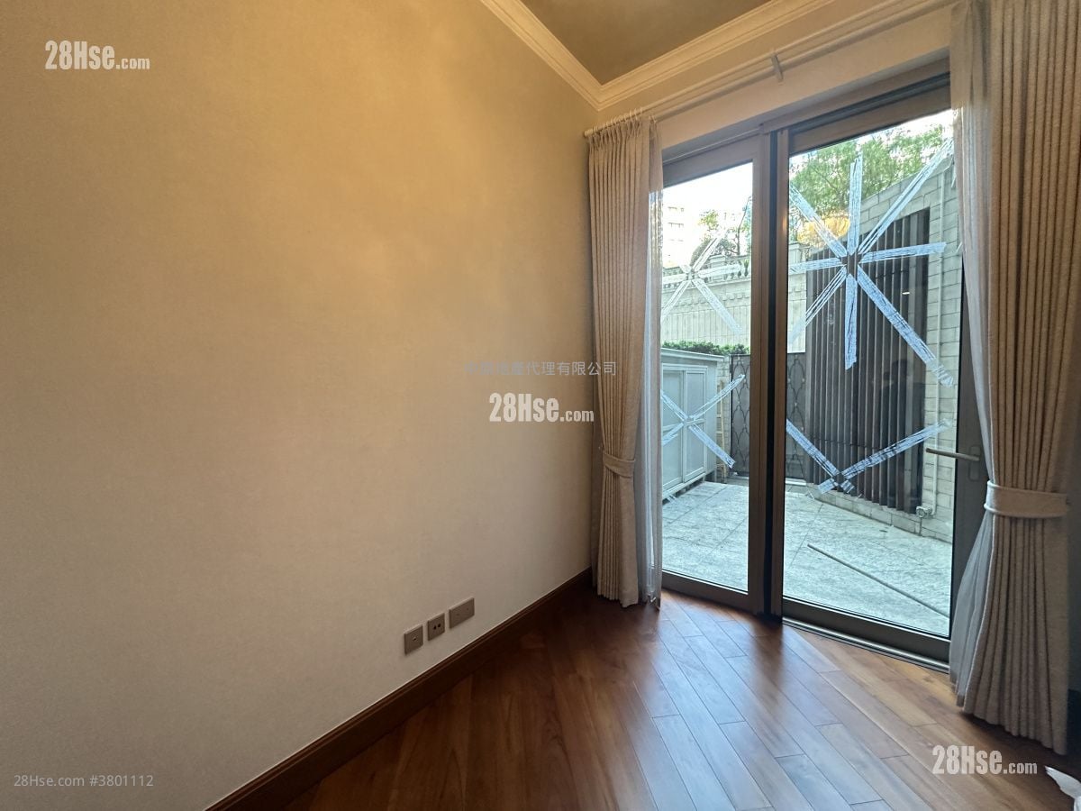 逸珑 售盘 4 房 , 3 浴室 1,650 平方尺