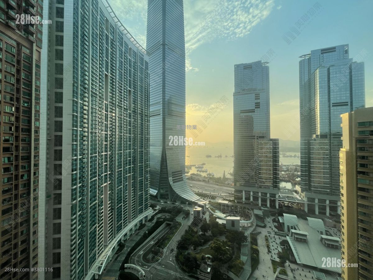 The Arch Rental 1 Bedroom , 1 Bathroom 420 ft²