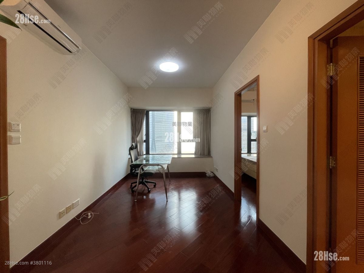 The Arch Rental 1 Bedroom , 1 Bathroom 420 ft²