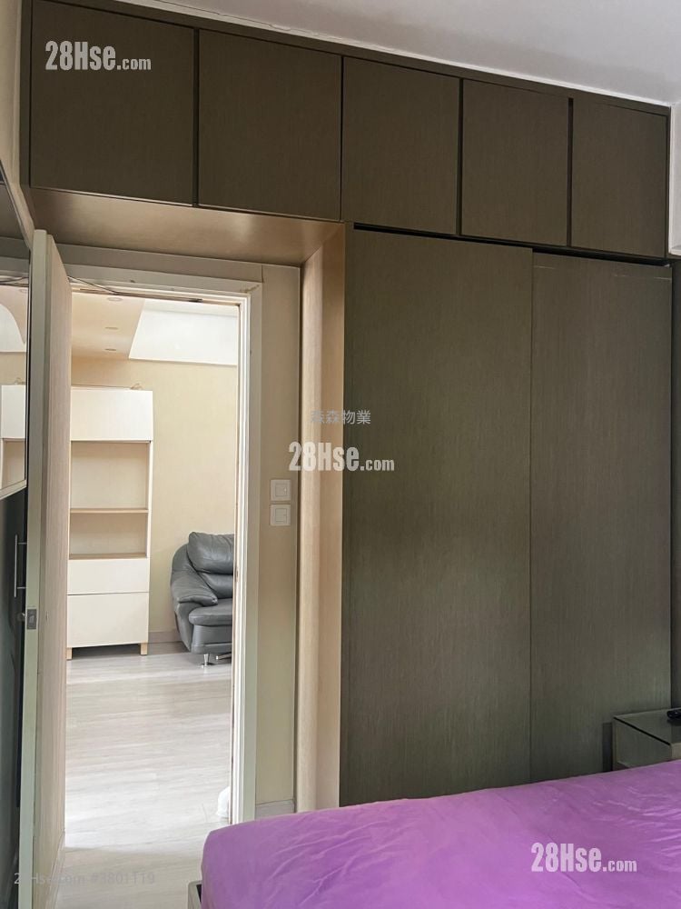 云华大厦 租盘 3 房 , 2 浴室 657 平方尺