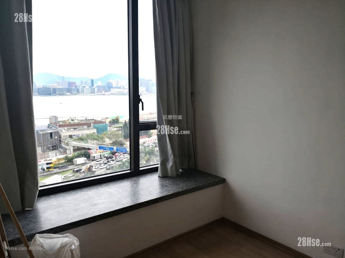 The Gloucester Rental 1 Bedroom , 1 Bathroom 342 ft²