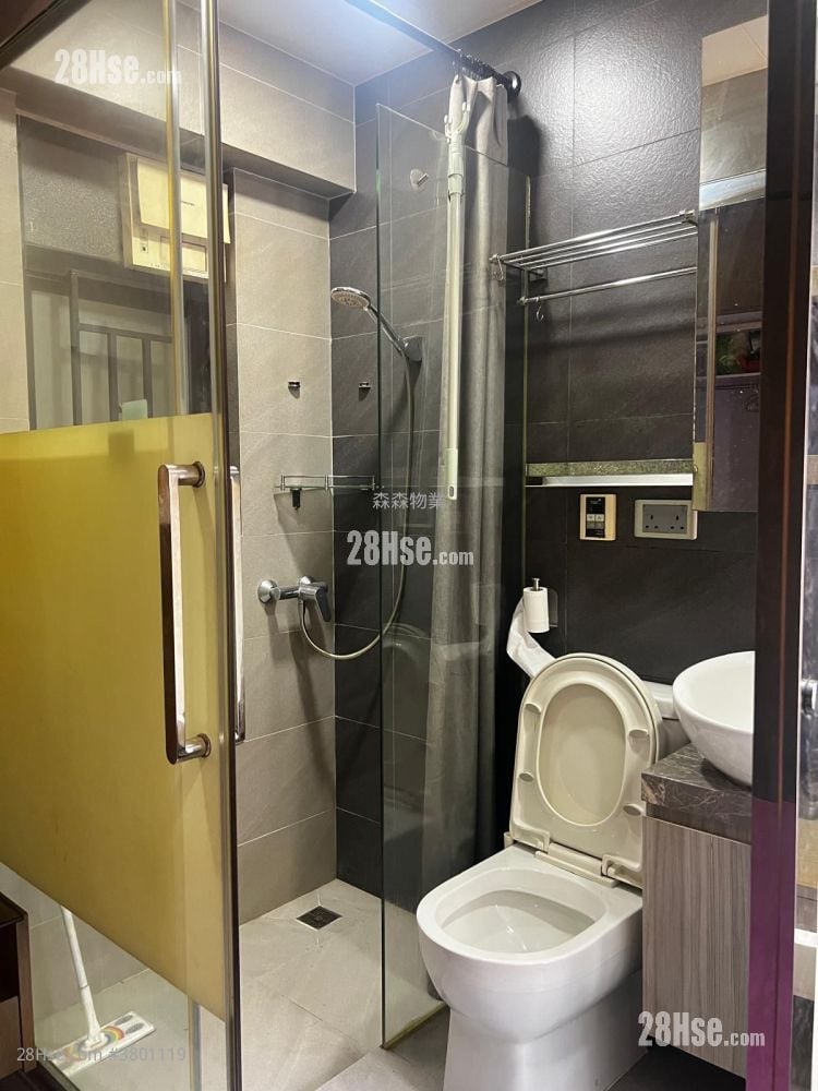 云华大厦 租盘 3 房 , 2 浴室 657 平方尺