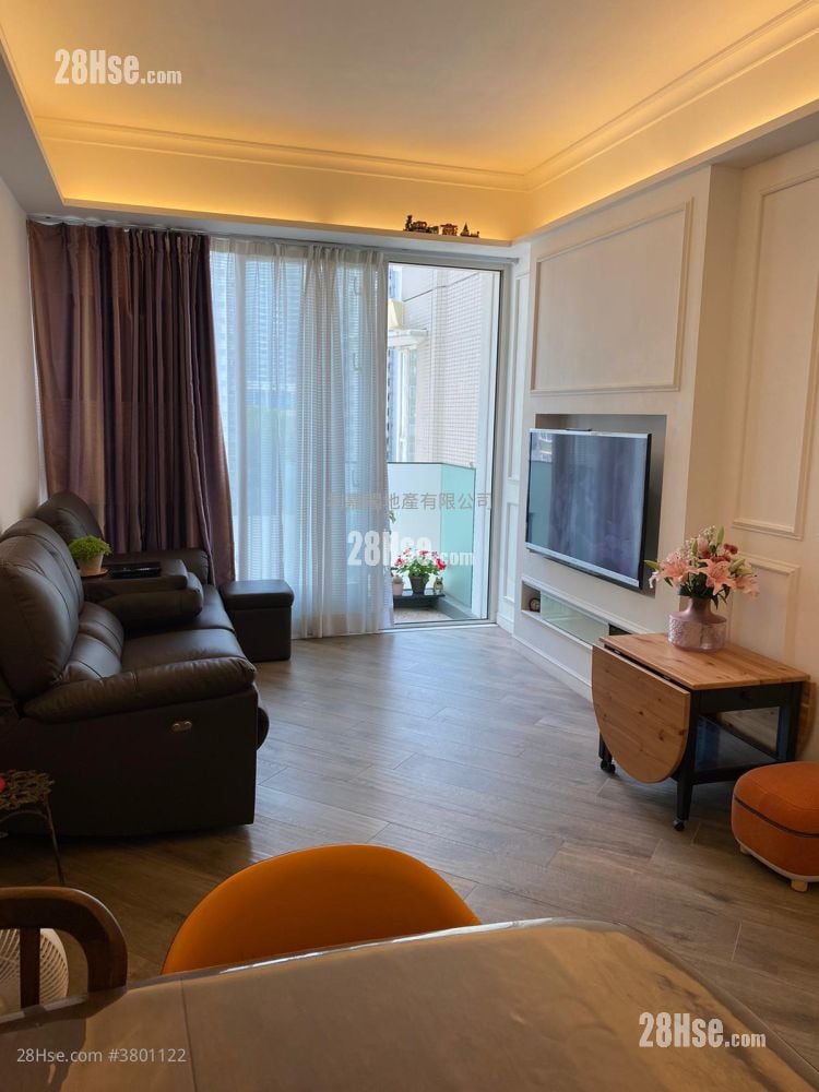 The Orchards Sell 2 Bedrooms , 1 Bathroom 616 ft²