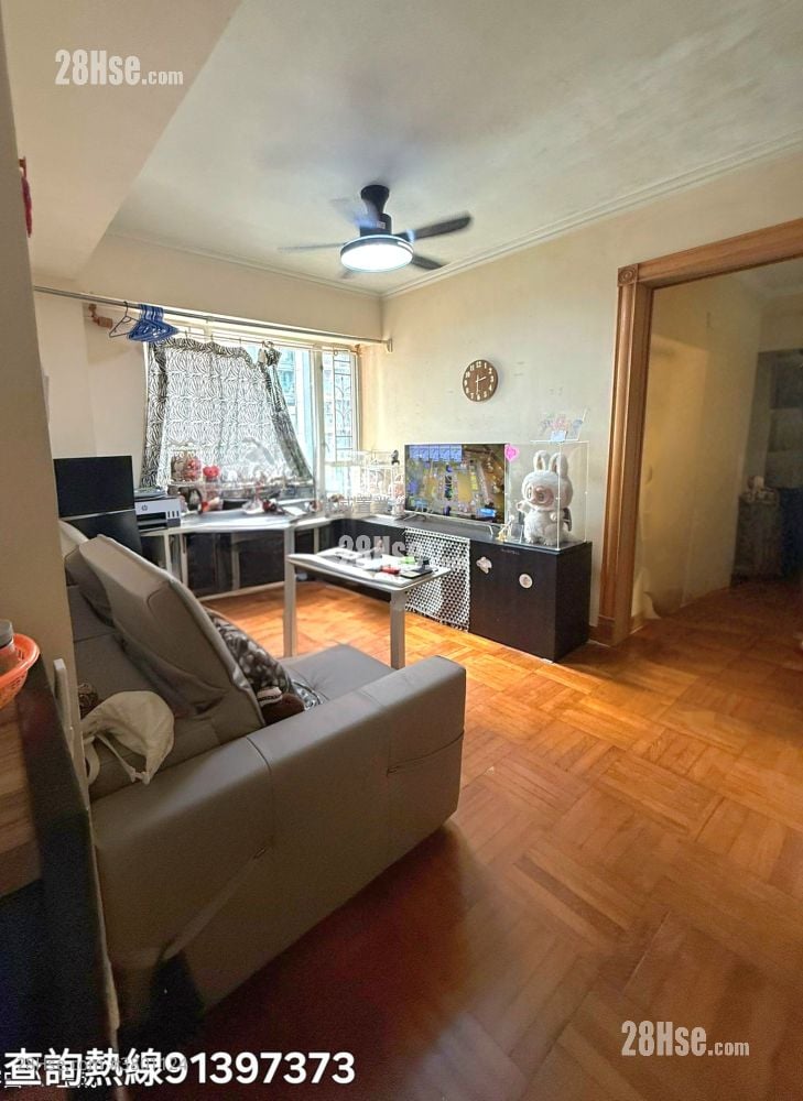 Cronin Garden Sell 3 Bedrooms , 2 Bathrooms 622 ft²