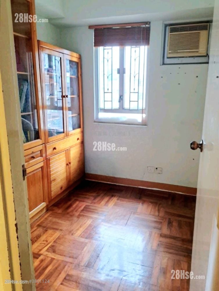 Cronin Garden Sell 3 Bedrooms , 2 Bathrooms 622 ft²