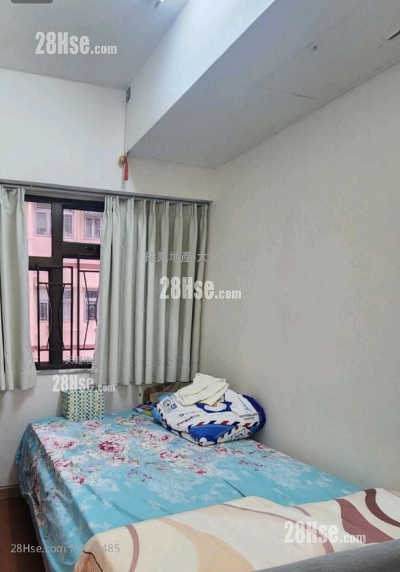 大同新村 售盘 3 房 , 1 浴室 425 平方尺