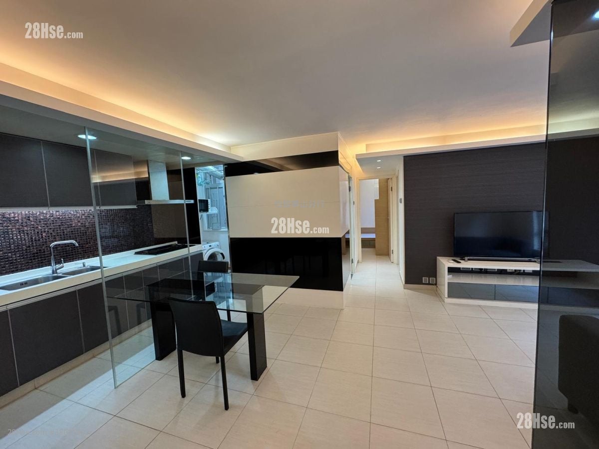 太古城 售盘 2 房 , 1 浴室 581 平方尺