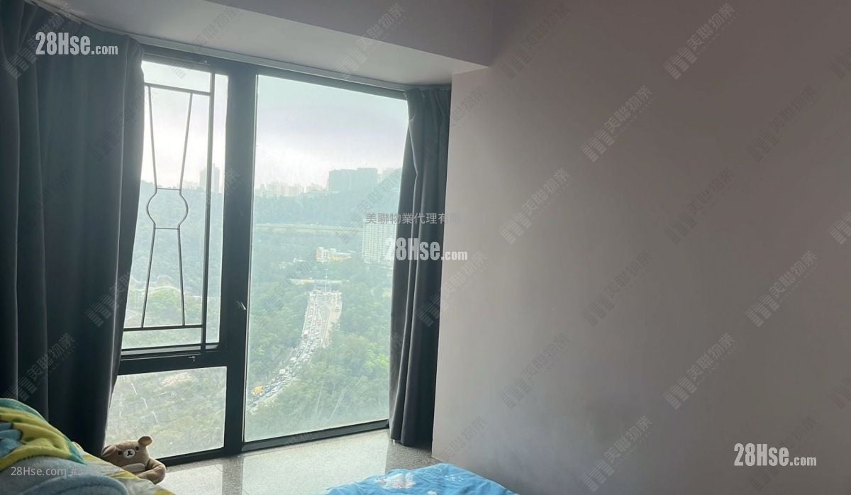 The Metro City Sell 3 Bedrooms , 2 Bathrooms 626 ft²