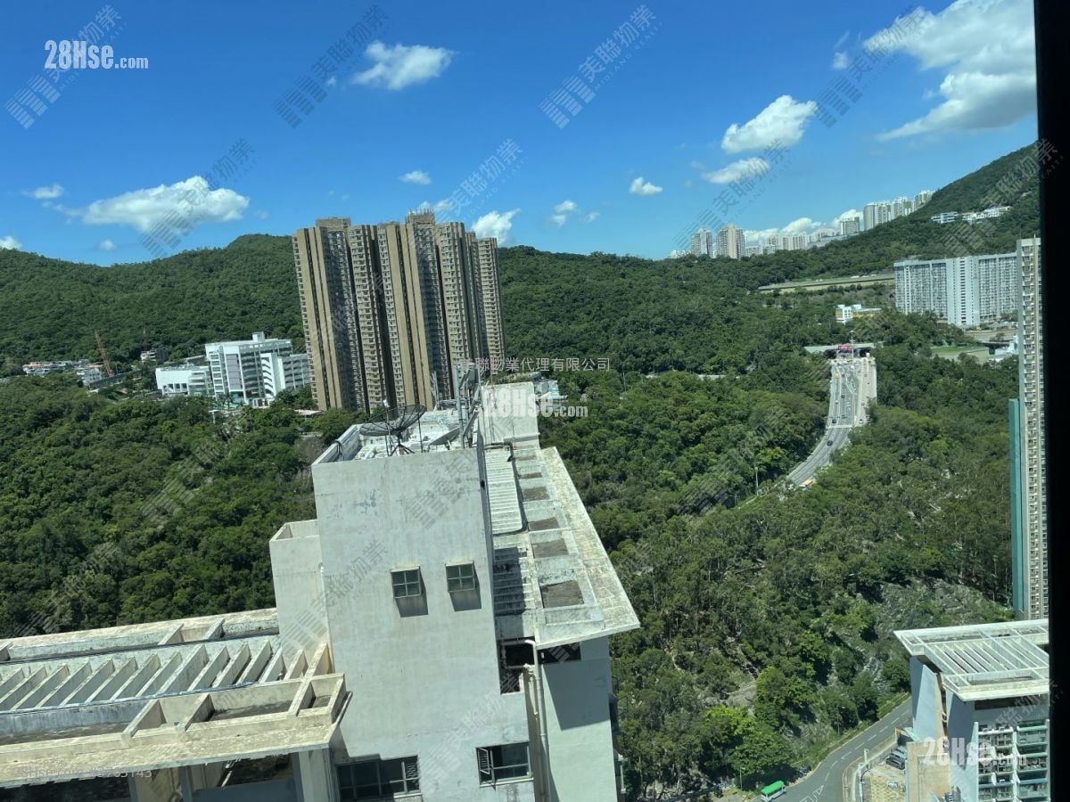 The Metro City Sell 3 Bedrooms , 2 Bathrooms 626 ft²