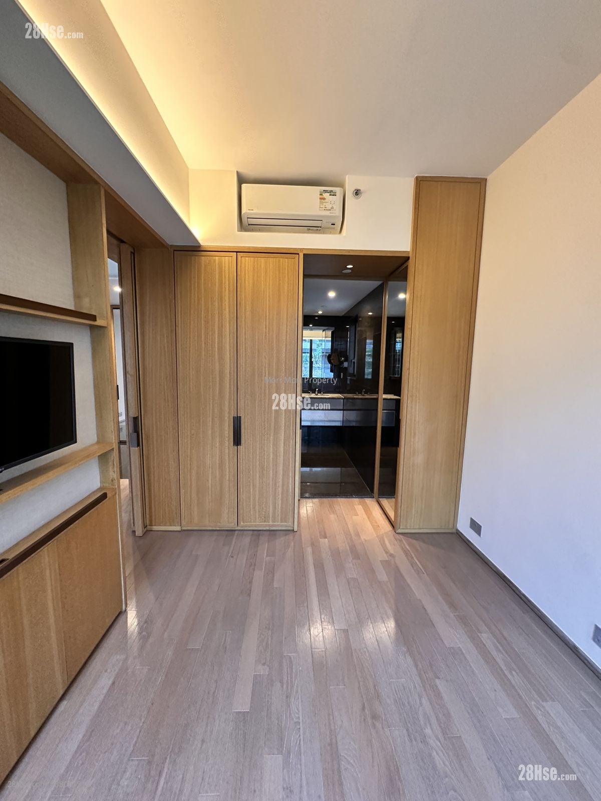 Eight Kwai Fong Happy Valley Rental 1 Bedroom , 1 Bathroom 411 ft²