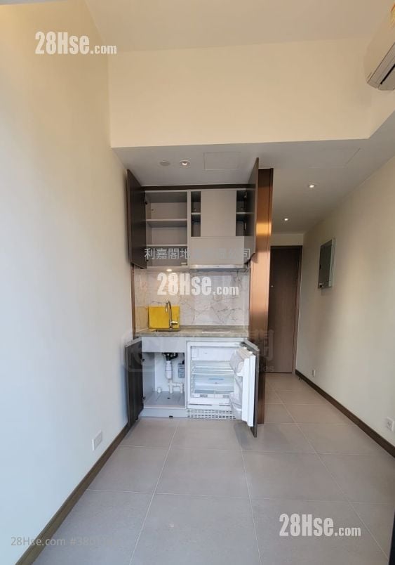 AVA228 租盘 开放式间隔 , 1 浴室 155 平方尺