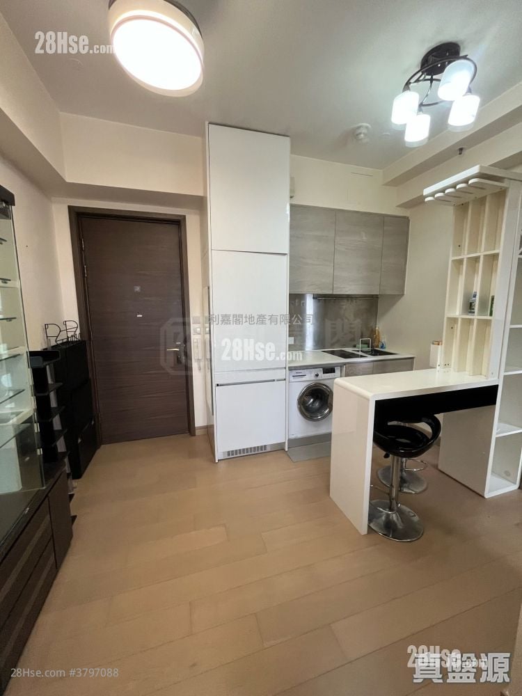 尚悦 租盘 2 房 , 1 浴室 356 平方尺